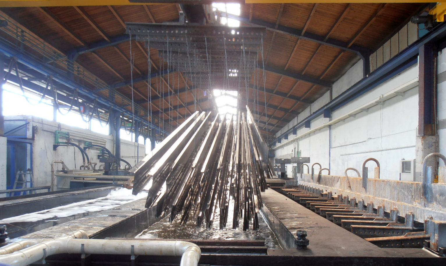Hot dip galvanising