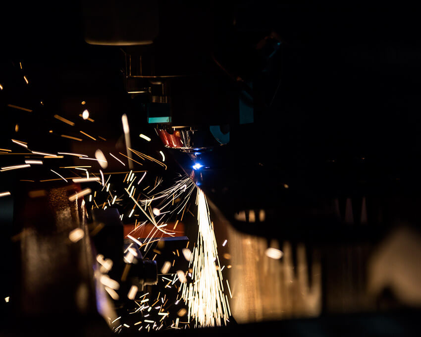 Laser cutting metal with sparks